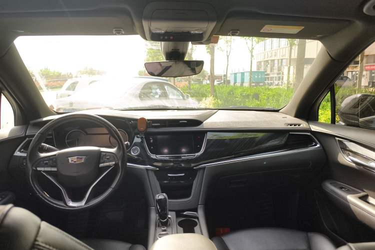 Used Cadillac XT6 2021 28T Six-Seater Luxury Version
