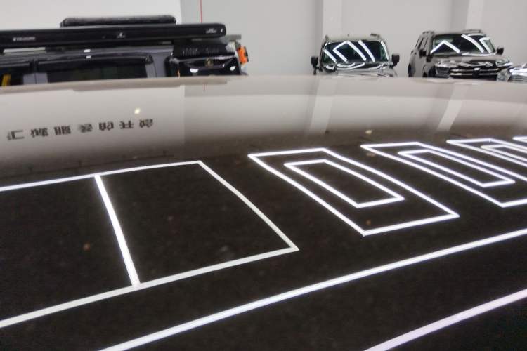 Used Li Auto MEGA 2024 Ultra Model
