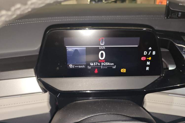 Used Volkswagen ID.6 CROZZ 2021 Long-Range PURE+ Edition