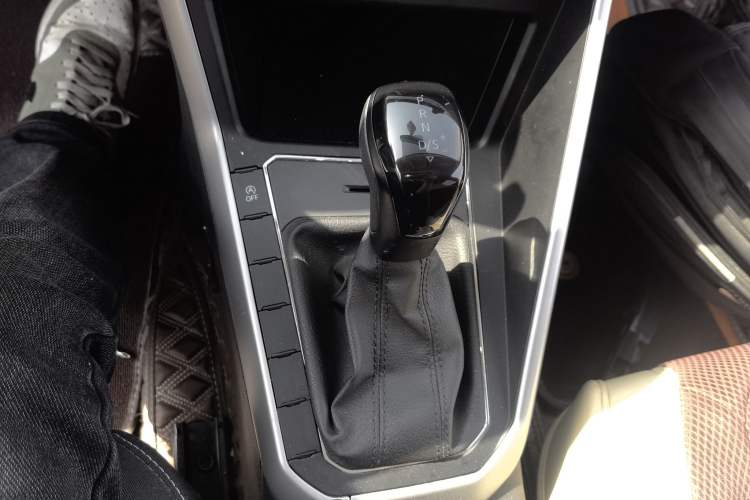 Used Volkswagen Polo 2021 Plus 1.5L Automatic Panoramic Enjoyment Edition Gear Lever