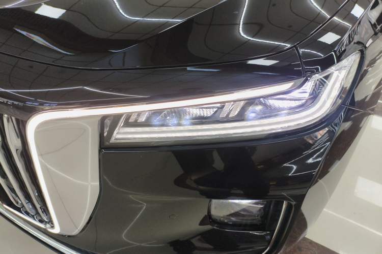 Used Hongqi H9 2020 2.0T Smart Connect Flagship Edition Left Front Headlight