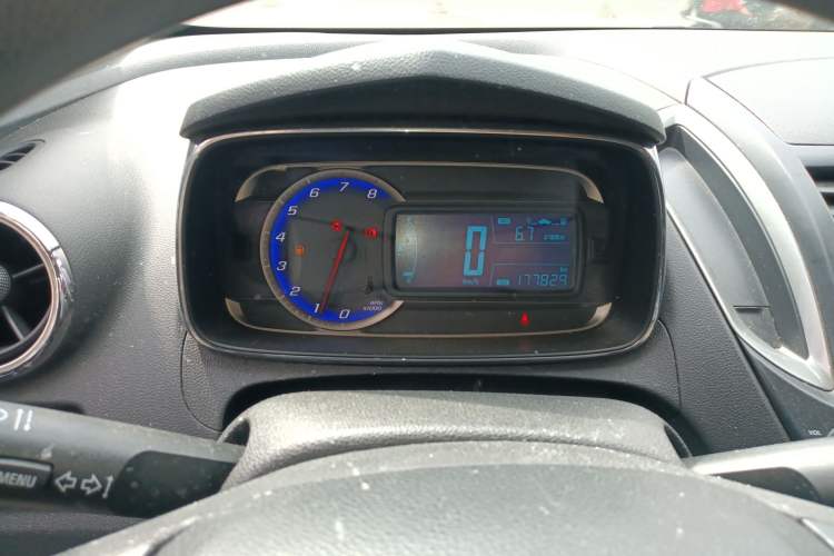 Used Chevrolet Trax 2014 1.4T Manual Two-Wheel Drive Comfort Model