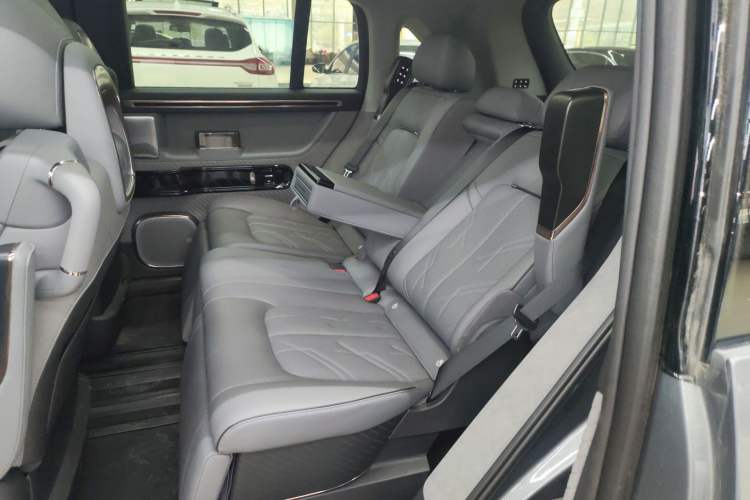 Used Zeekr MIX 2025 Intelligent Driving Version
