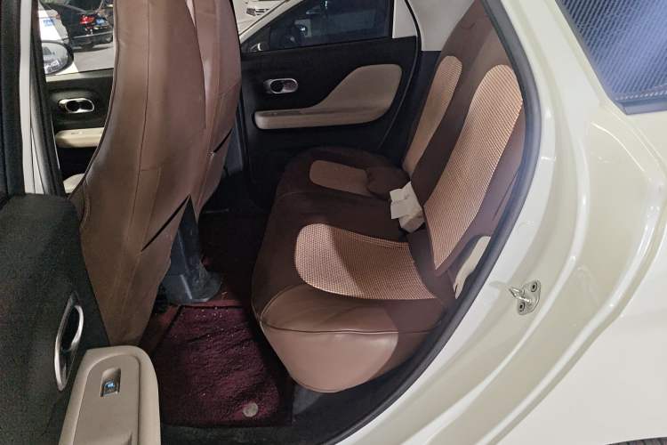 Used Chery QQ Domi 2025 Model 305km Comfort Edition
