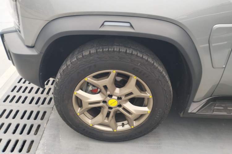 Used JETOUR Traveler 2023 2.0T Four-Wheel Drive Conqueror Exterior 4