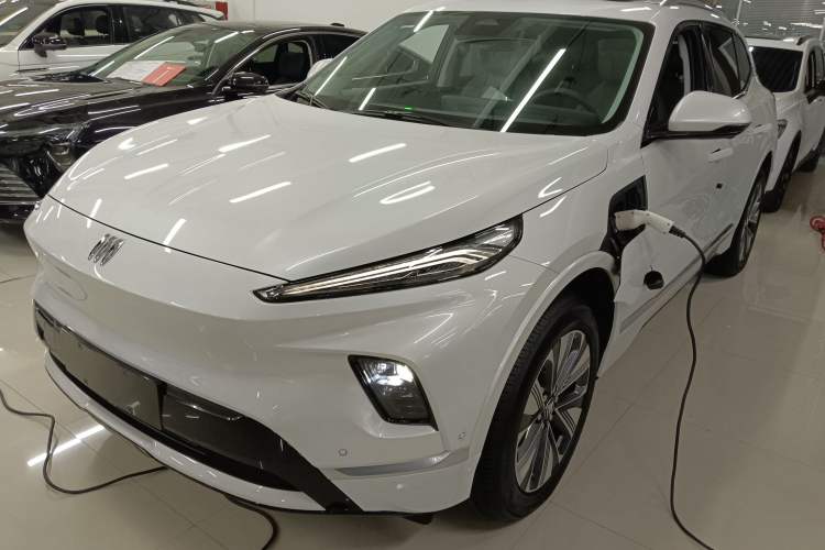 Used Buick E5 2025 Model 620KM Prestige Edition