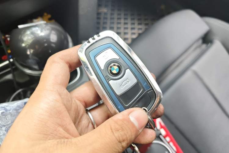 Used BMW 3 Series 2019 320Li M Sport Night Edition Vehicle Key