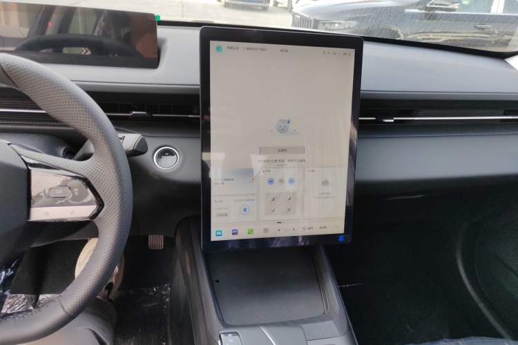 Used CHANGAN Eado 2025 Blue Whale 1.5T 500Bar Prestige Model
