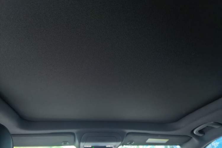 Used Cadillac XT4 2018 28T 4x4 Leading Sport Model Headliner