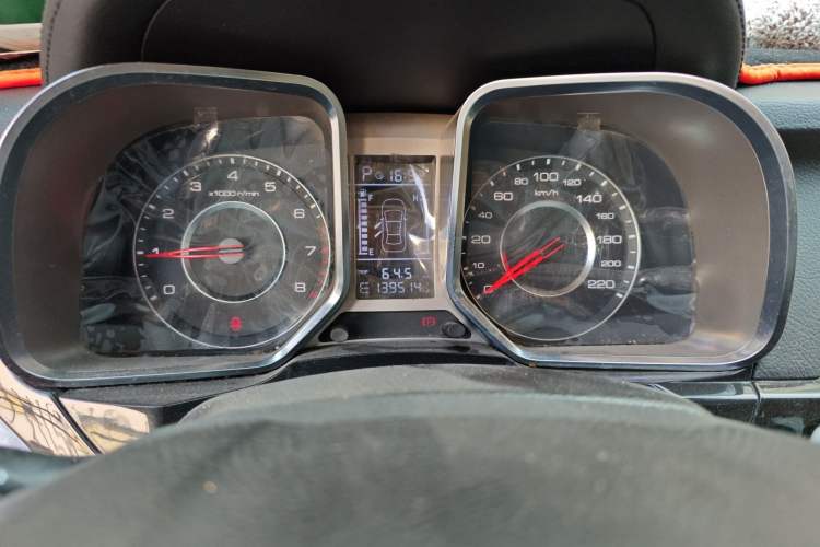 Used Zotye Domy X5 2017 Upgraded Model 1.5T CVT ZHANG GUI Version Odometer Close Up