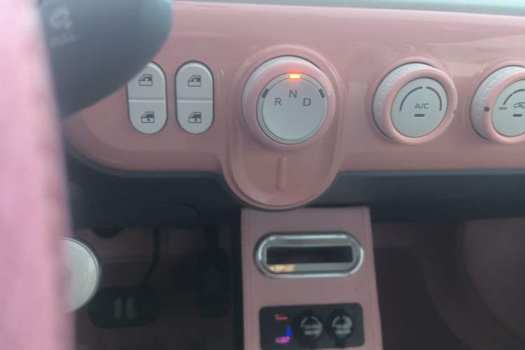 Used Bestune Pony 2025 222km Range Agile Horse
