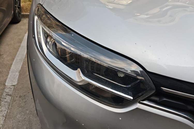 Used Renault Kadjar 2016 2.0L Two-Wheel Drive Leading Edition