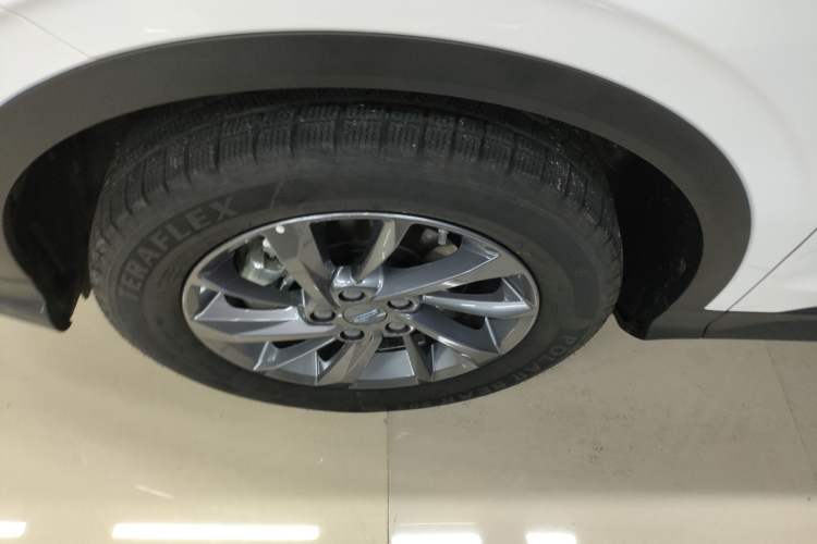 Used Geely Auto Coolray 2024 1.5T DCT Longteng Edition Left Front Wheel Hub