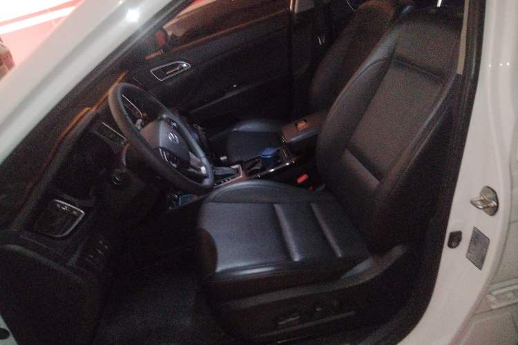 Used Hyundai Mistra 2016 1.8L Automatic Deluxe DLX Model Left Front Seat