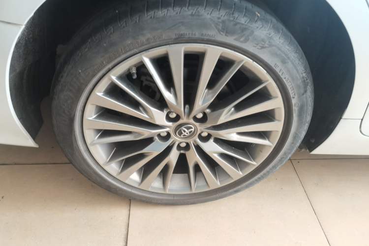 Used Toyota Camry 2018 Dual-Engine 2.5 HG Luxury Edition