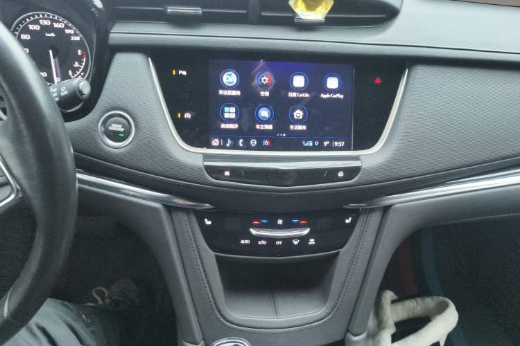 Used Cadillac XT5 2022 2.0T Two-Wheel Drive Luxury Version
