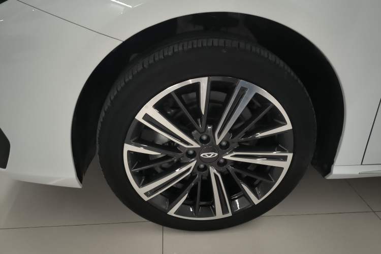 Used Chery Arrizo 8 2024 1.6T DCT Rui
