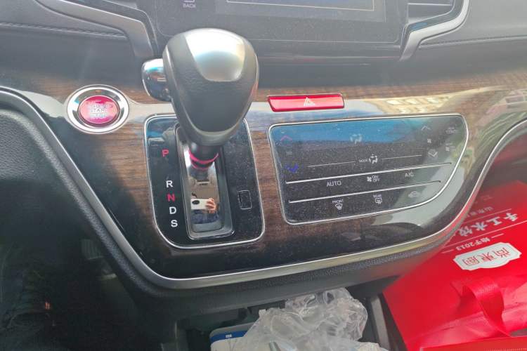 Used Honda Odyssey 2015 2.4L Smart Edition