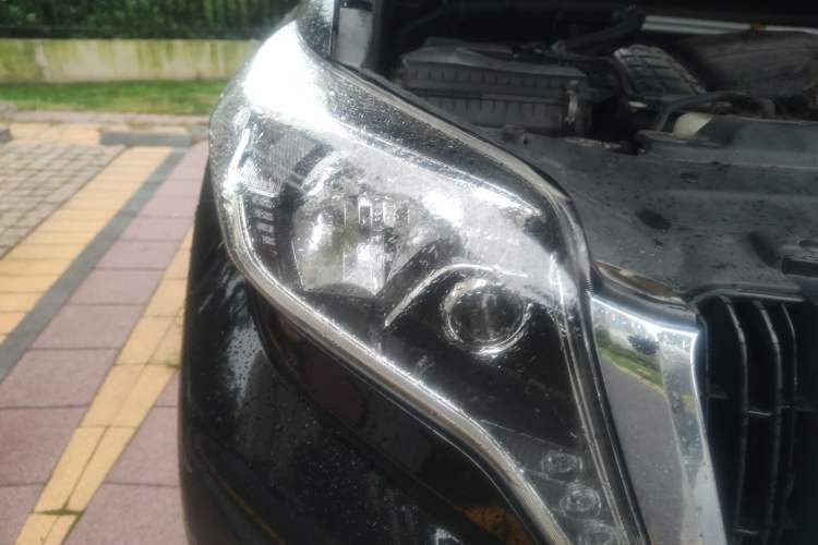 Used Toyota Prado 2010 2.7L Automatic Standard Edition
