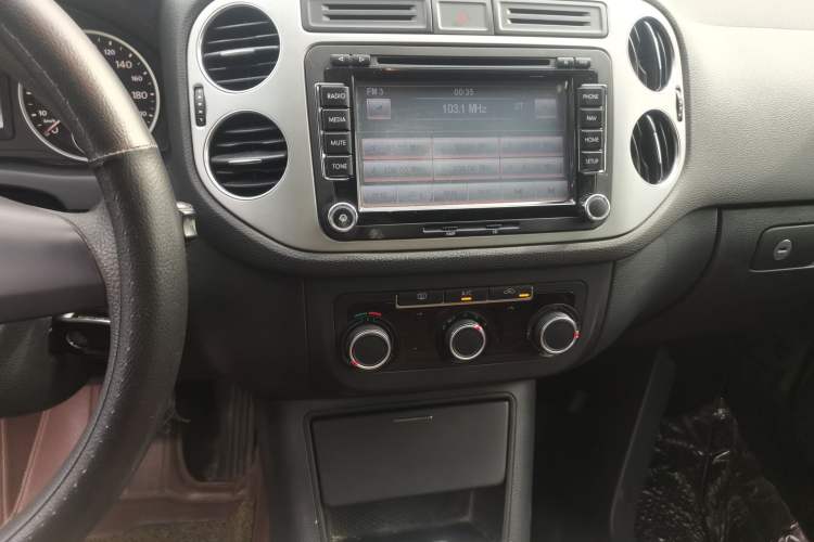 Used Volkswagen Tiguan 2015 1.8TSI Automatic Two-Wheel Drive Trend Edition