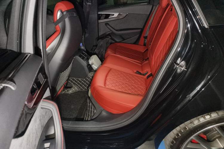 Used Audi S4 2024 S4 Avant 3.0TFSI
