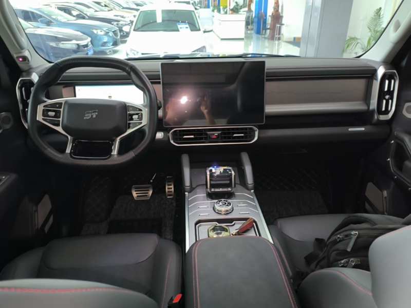 Used JETOUR Traveler 2023 2.0T Four-Wheel Drive Conqueror — 9