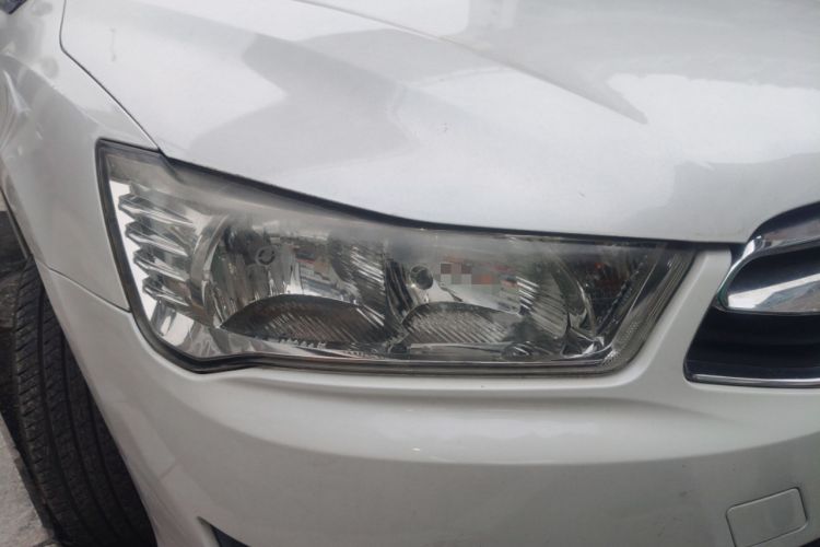 Used Citroen C-Quatre 2014 VTS Version 1.6L Manual - Premium Model Right Front Headlight