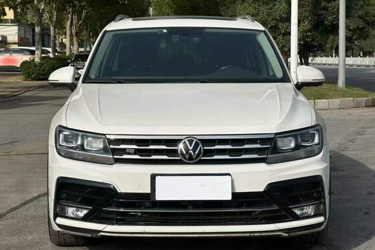 Used Volkswagen Tiguan L 2021 330TSI Automatic Two-Wheel Drive R-Line Enhanced Edition