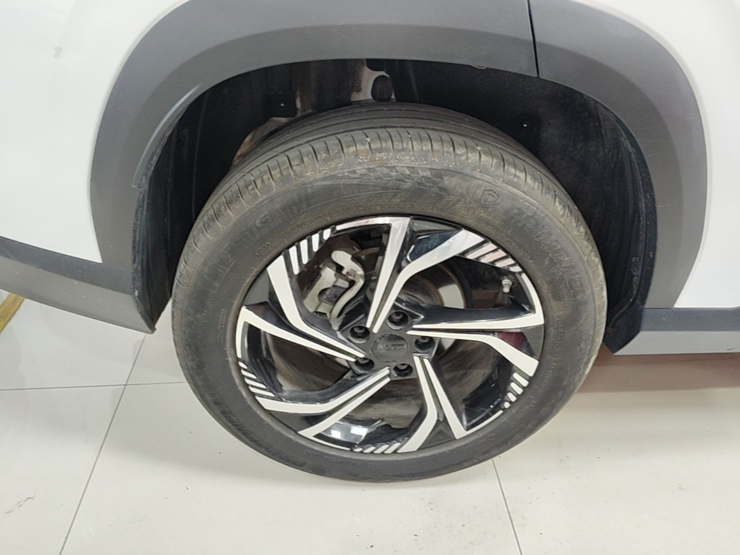 Geely Auto Emgrand X7 Sport 2024 1.5TD Smart Connect+ — снимка 11