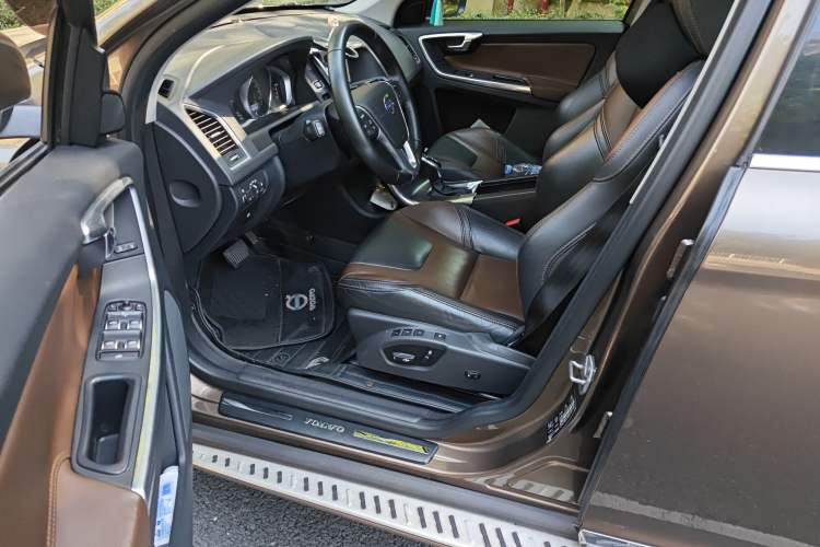 Used Volvo XC60 2016 T5 Smart Version
