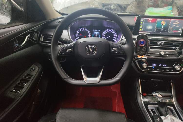 Used CHANGAN Ruicheng CC 2021 Blue Whale Edition 1.5T DCT Luxury Model Steering Wheel