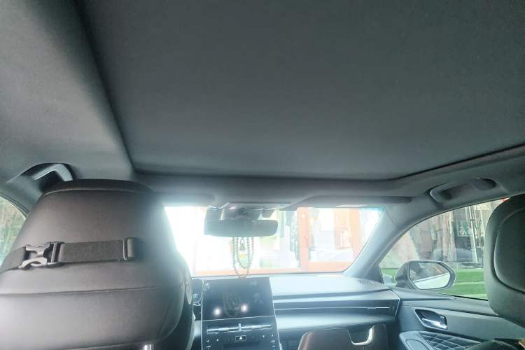 Used Toyota Avalon 2023 Dual-Motor 2.5L XLE Prestige Edition
