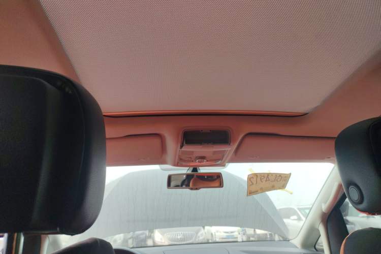 Used Volkswagen Sharan 2013 1.8TSI Standard Model
