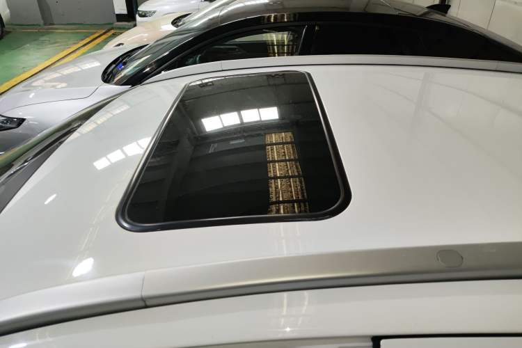 Used Geely Auto Vision X3 2021 PRO 1.5L CVT Deluxe Model