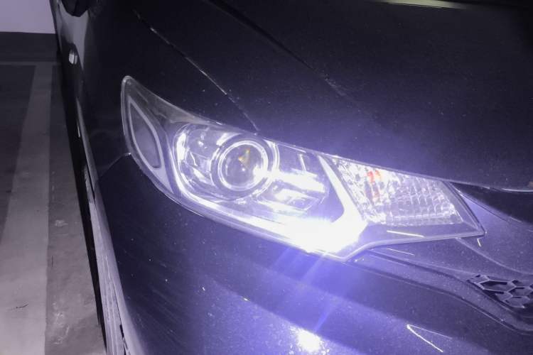 Used Honda Fit 2018 1.5L Manual Comfort Version
