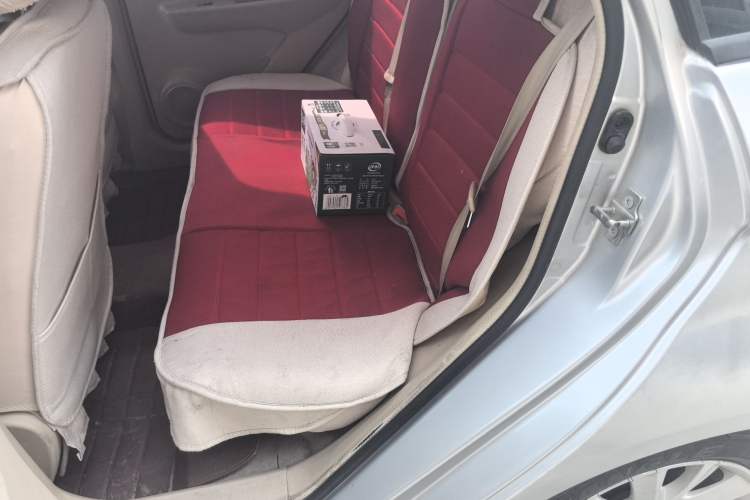 Used BAIC E Series 2012 Hatchback 1.3L Manual Liking Edition