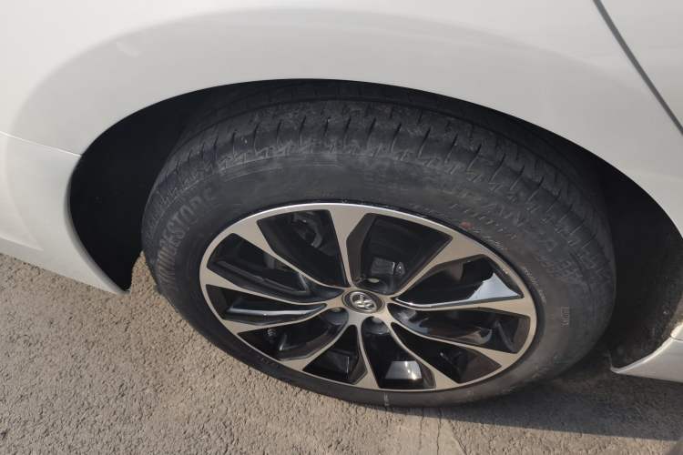 Used Toyota Avalon 2023 2.0L Luxury Edition
