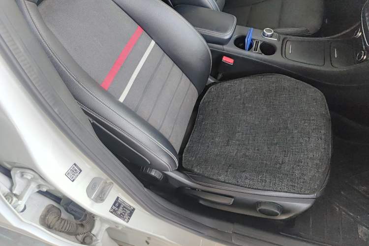 Used Mercedes-Benz A-Class 2013 A 180 Fashion Model Right Front Seat