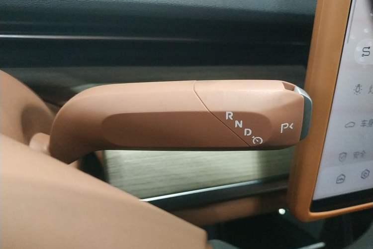 Used CHANGAN NEVO A07 2024 All-Electric "True Fragrant" Edition 515 Elite Model
