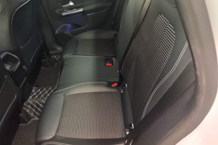 Used Mercedes-Benz B-Class 2022 Revised B 200 Dynamic Edition Left Rear Seat