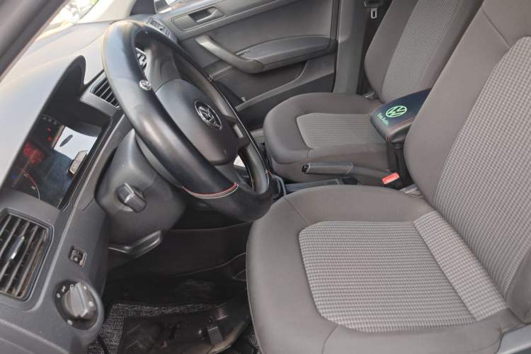 Used Volkswagen Santana 2016 1.4L Manual Fashion Edition