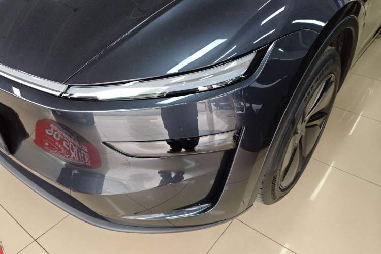 Used Tesla Model Y 2026 Long-Range All-Wheel-Drive Model