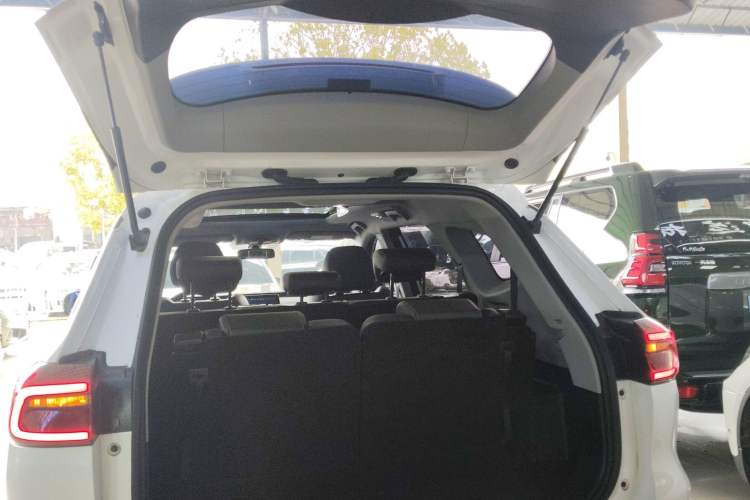 Used Chery Tiggo 8 2024 230TCI Automatic New Trendy Version 7 Seats
