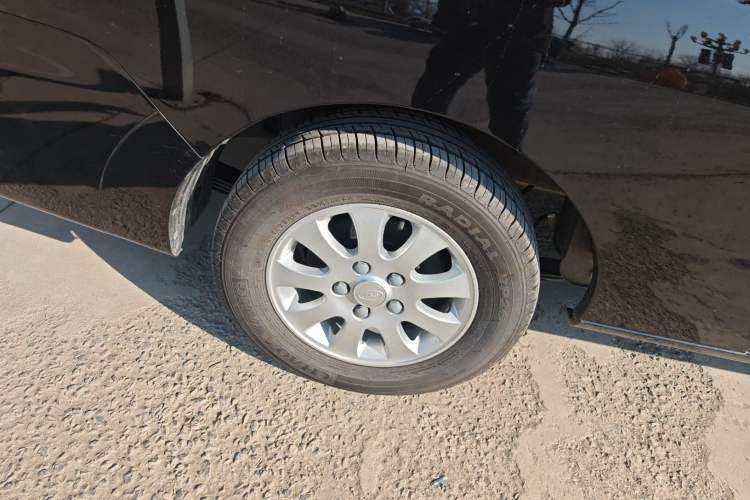 Used JAC Refine M3 2025 PLUS 1.8L Manual Smart Connect Version 7/8 Seats
