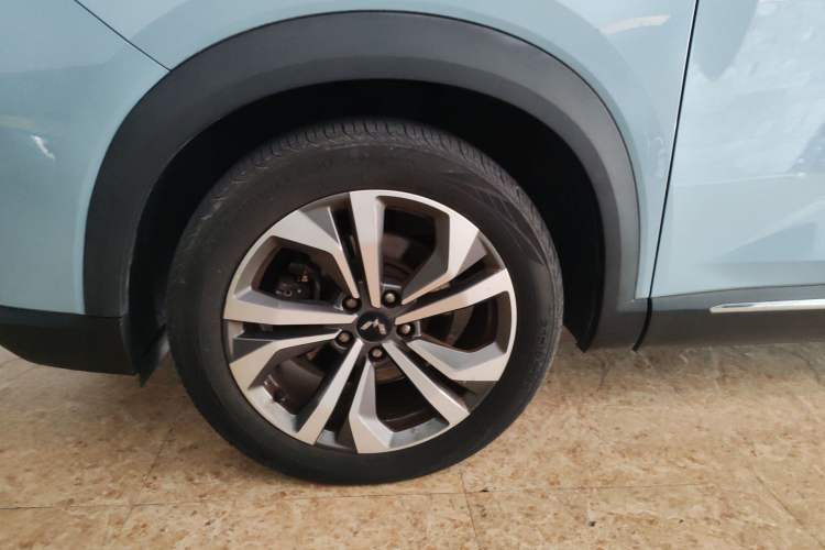 Used Wuling Asta 2021 1.5T CVT Star曜 Edition Left Front Wheel Hub