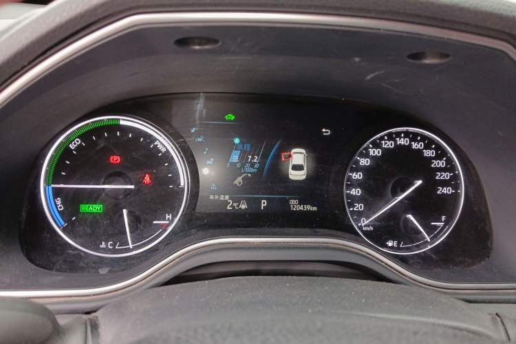 Used Toyota Avalon 2019 Dual-Engine 2.5L Luxury Edition China VI Standard
