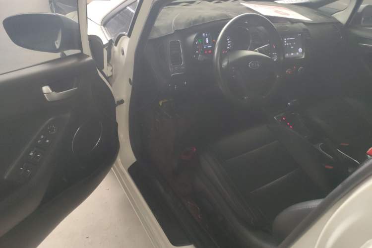 Used Kia K3 2017 1.6L Automatic 15th Anniversary Special Edition GLS Driver Seat