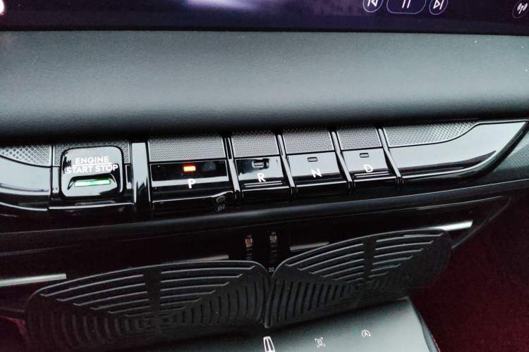 Used Lincoln Z 2022 iXiang Zunyi Edition