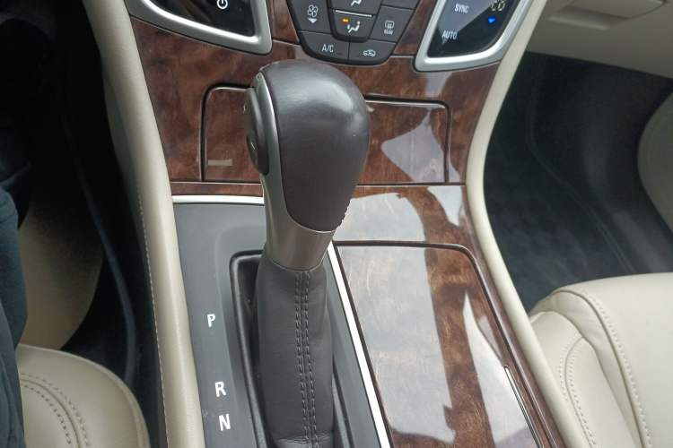 Used Buick LaCrosse 2013 2.4L SIDI Leading Comfort Version