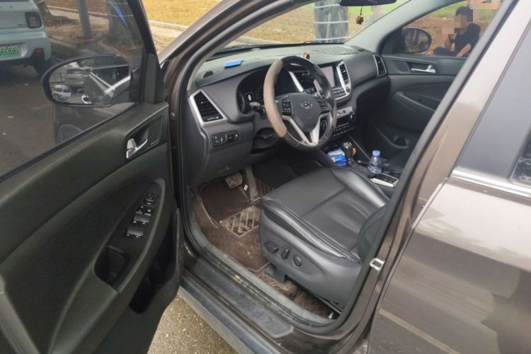 Used Hyundai Tucson 2015 1.6T Dual-Clutch Two-Wheel-Drive Leading Model